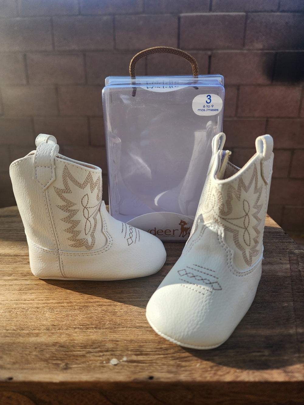 Baby Deer Baby White Leather Western Cowboy Boots Size 3 to 9 months